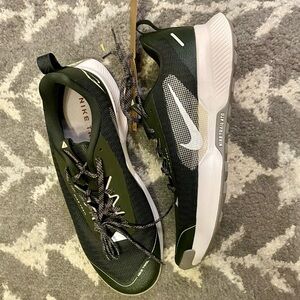 Nike Juniper Trail 3 Sequoia and Summit White Running Shoes